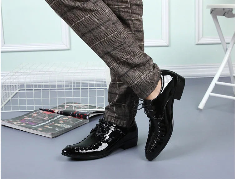 Smart Leather Lace-Up Shoes