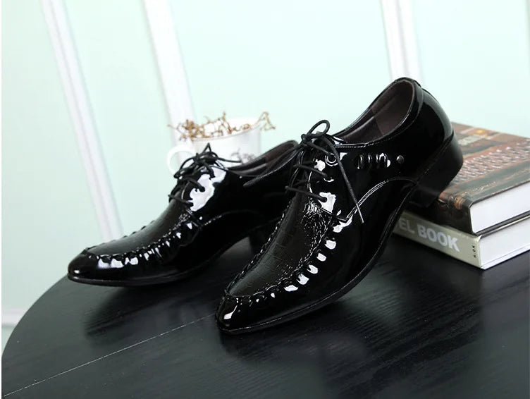 Smart Leather Lace-Up Shoes